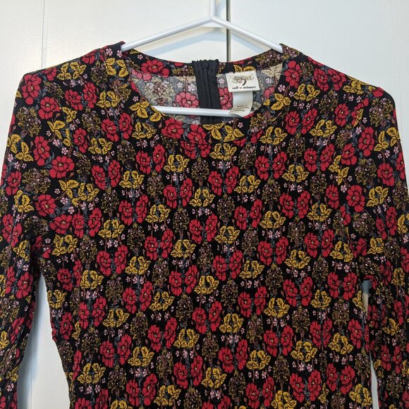 Floral Dress with Long Sleeves - Picture 2 of 9